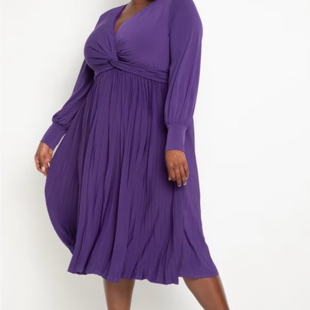 Eloquii Purple Twist Front Pleated Midi Dress Long‎ Sleeve V-Neck Plus Sz 26 NEW - Picture 2 of 8